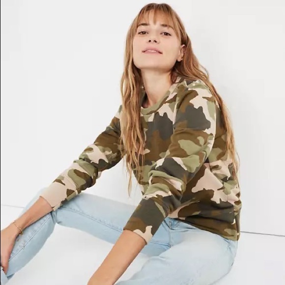 Madewell Tops - Madewell Crewneck Sweatshirt in Cottontail Camo